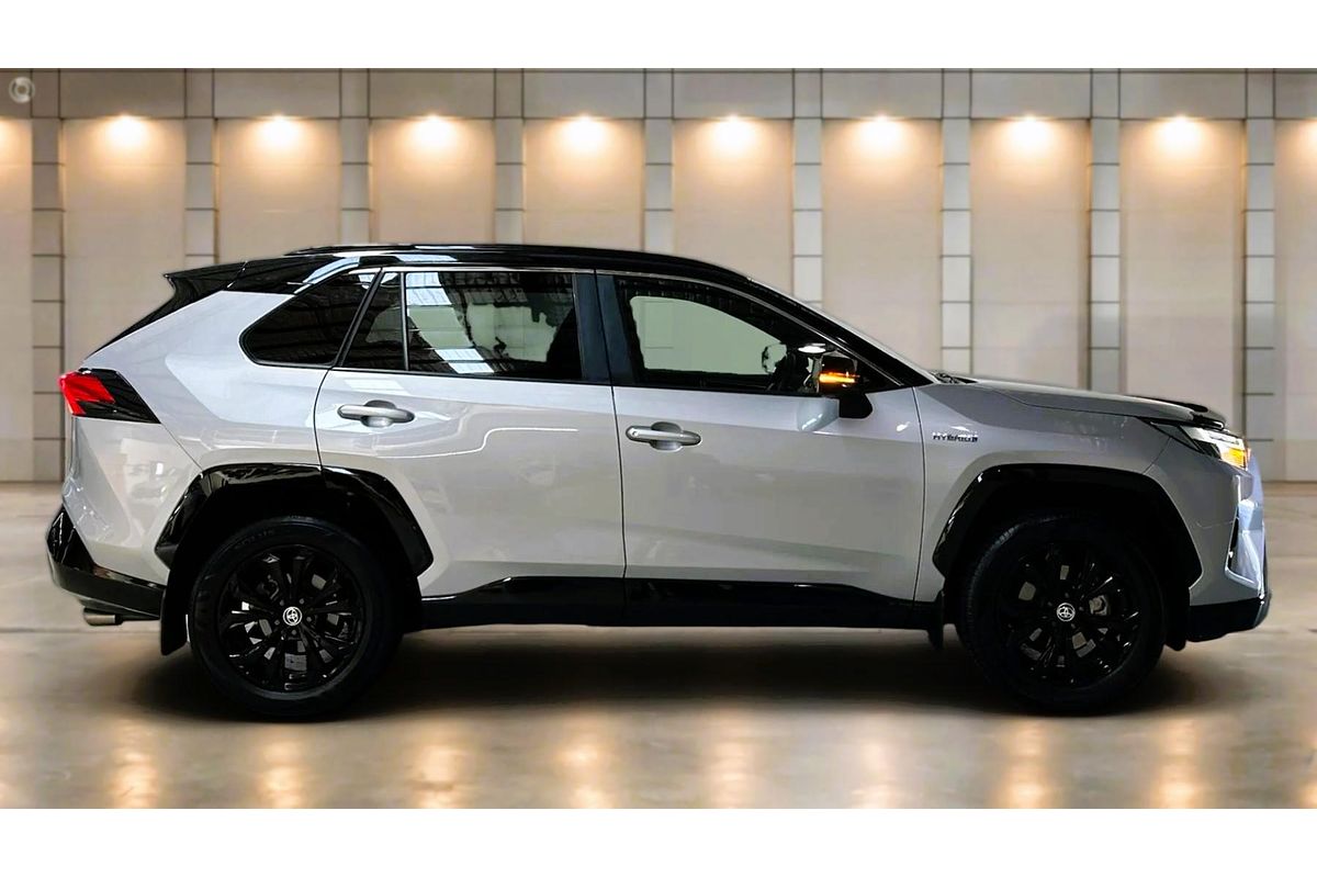 2022 Toyota RAV4 XSE AXAH52R