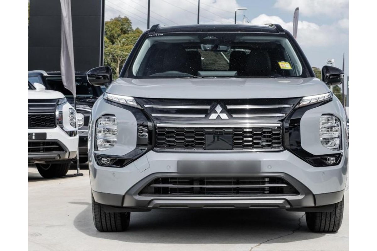 2026 Mitsubishi Outlander LS ZM