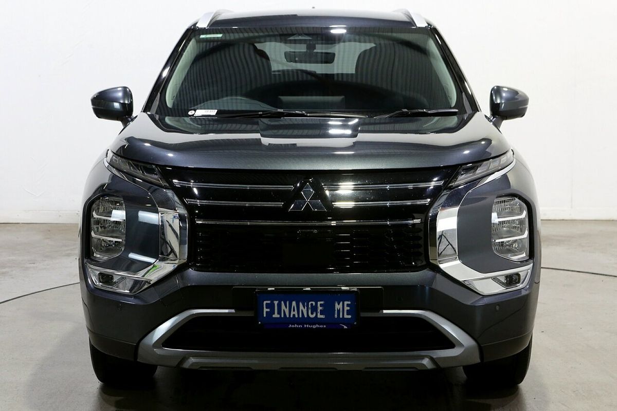 2025 Mitsubishi Outlander LS ZM