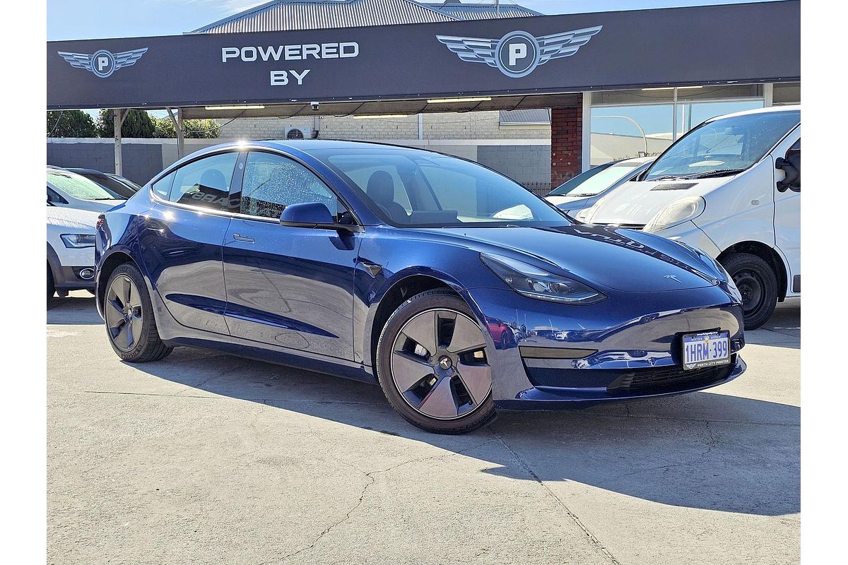 2022 Tesla Model 3 Rear-Wheel Drive