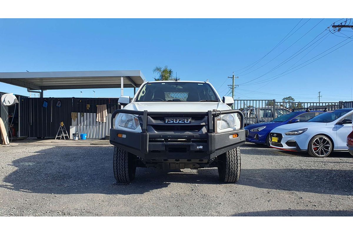 2018 Isuzu D-MAX SX High Ride Rear Wheel Drive