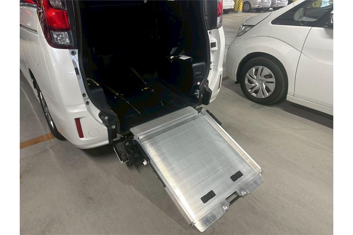 2015 Toyota Esquire XI Welcab