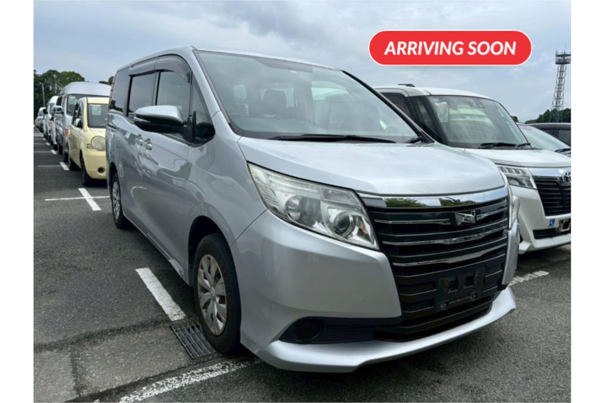 2017 Toyota Noah X Welcab