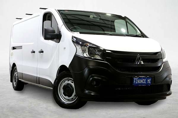 2022 Mitsubishi Express GLX SN LWB
