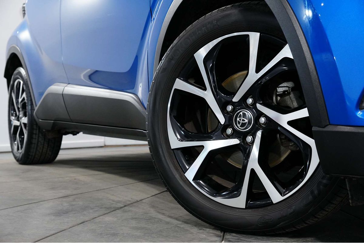 2017 Toyota C-HR Koba NGX50R