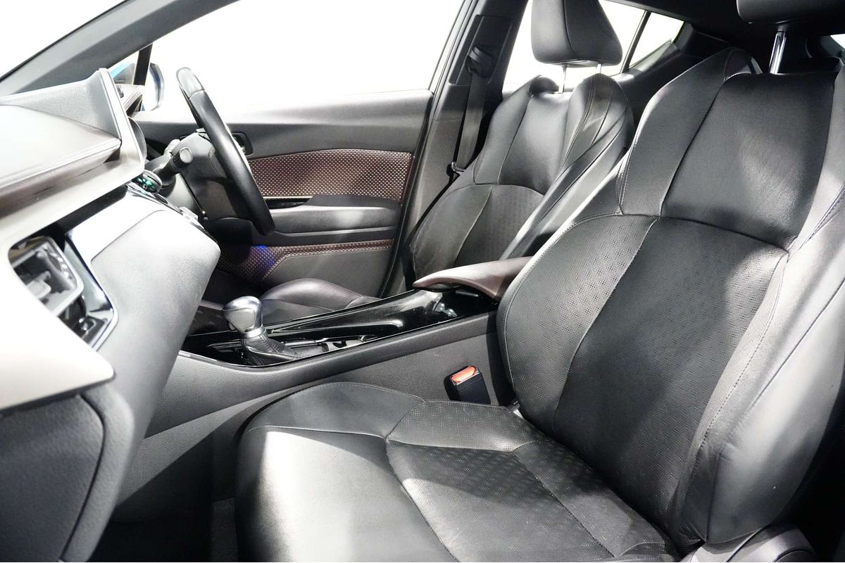 2017 Toyota C-HR Koba NGX50R