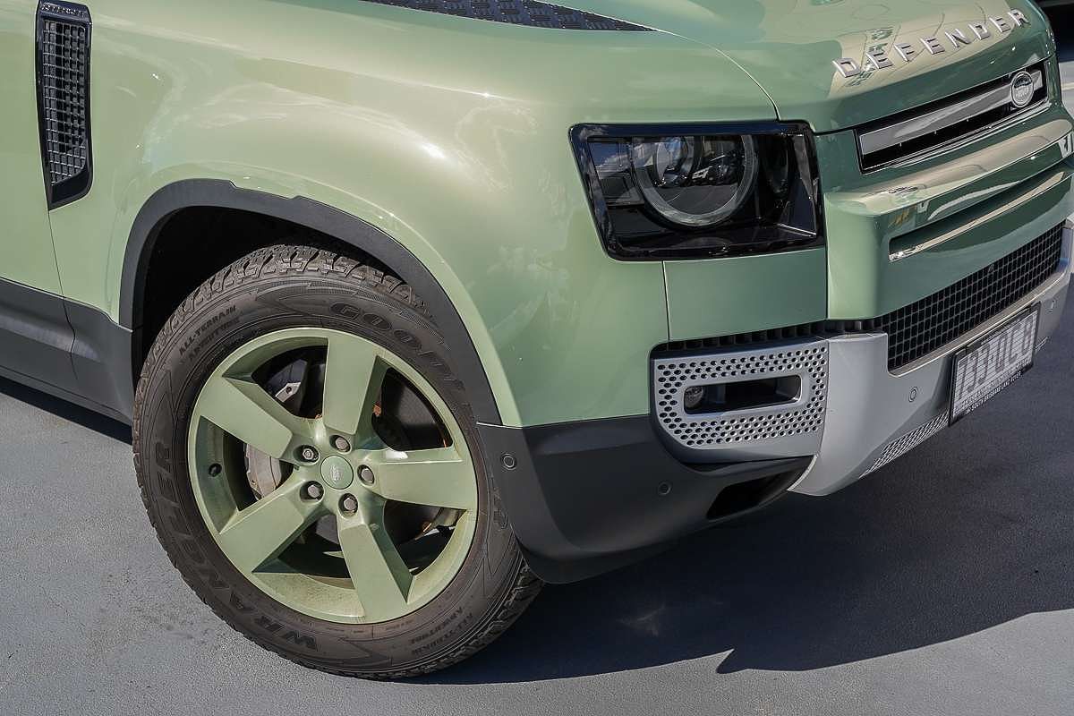 2022 Land Rover Defender 90 P400 75th Edition L663
