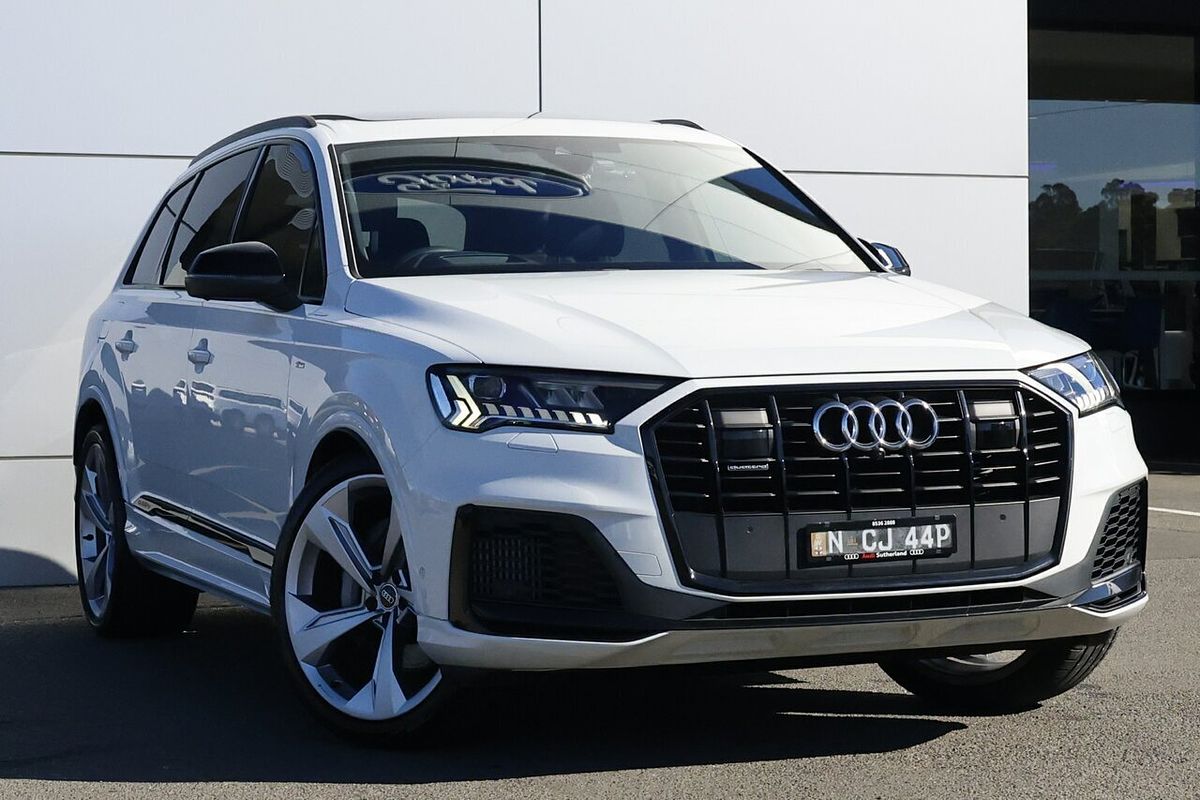 2023 Audi Q7 55 TFSI S line 4M