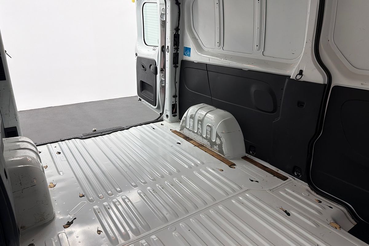 2018 Renault Trafic 103KW X82 LWB Low Roof