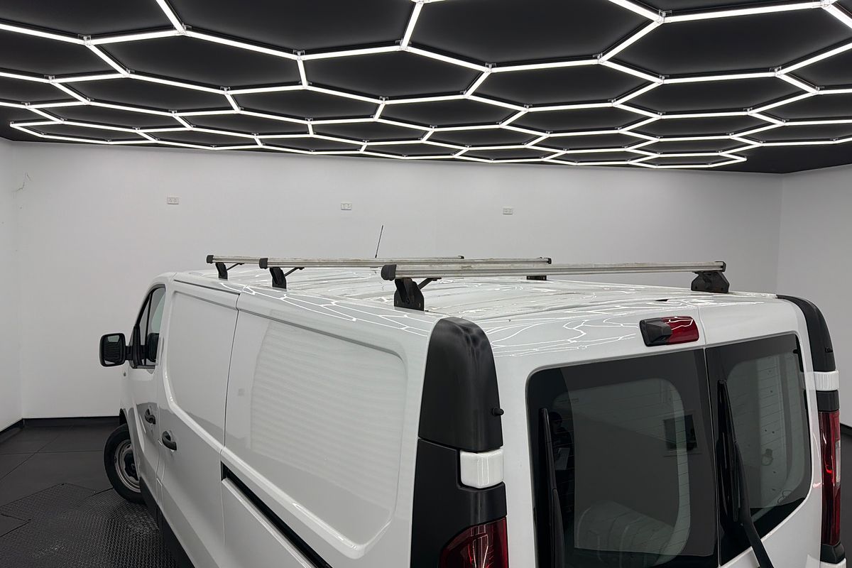 2018 Renault Trafic 103KW X82 LWB Low Roof