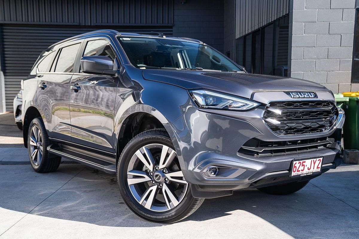 2023 Isuzu MU-X LS-T
