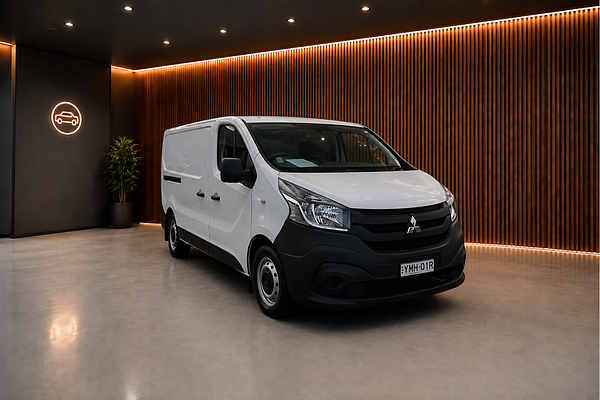 2022 Mitsubishi Express GLX SN LWB