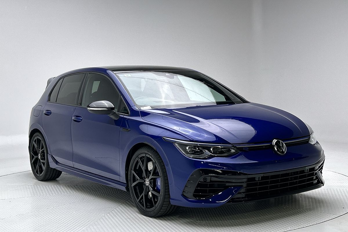 2023 Volkswagen Golf R 8