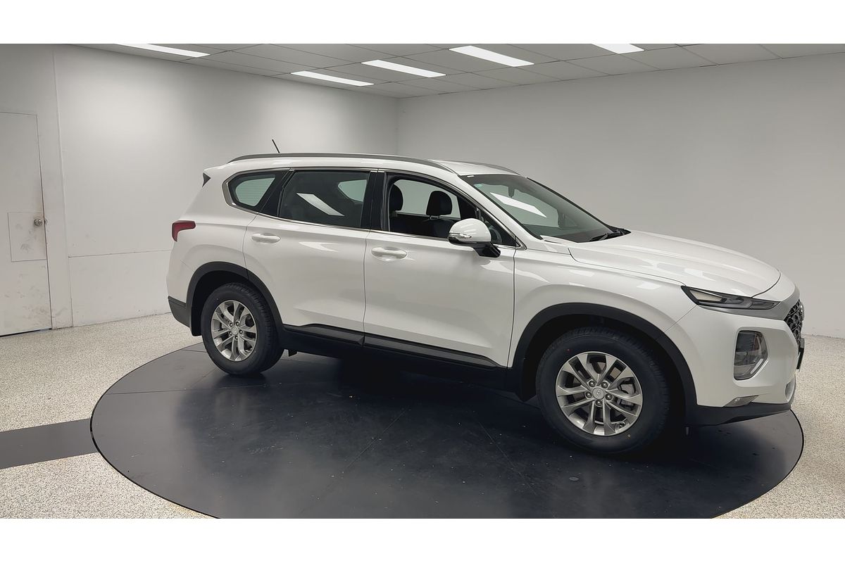 2019 Hyundai Santa Fe Active TM.2