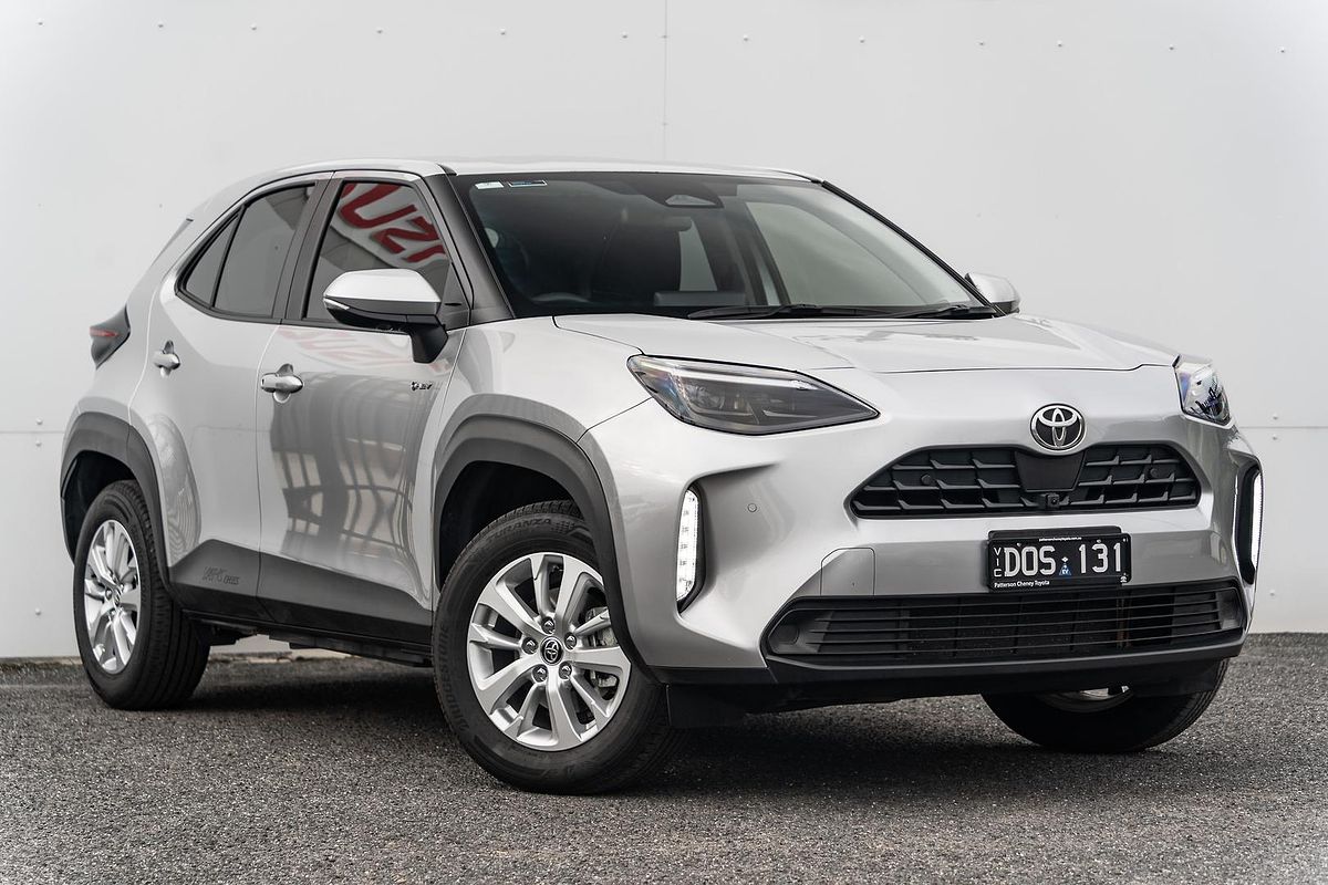 2025 Toyota Yaris Cross GXL