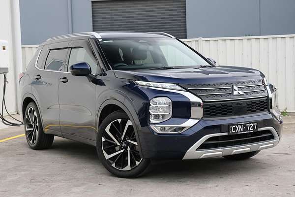 2024 Mitsubishi Outlander Exceed ZM