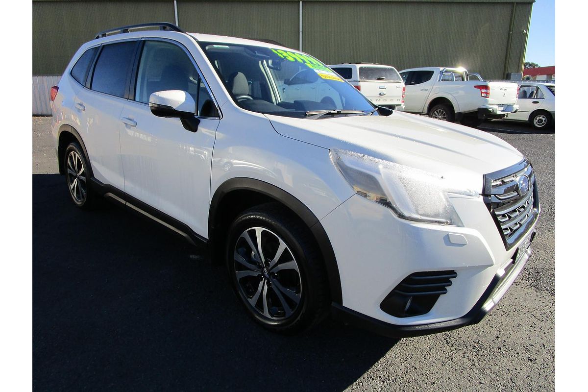2023 Subaru Forester 2.5i Premium S5