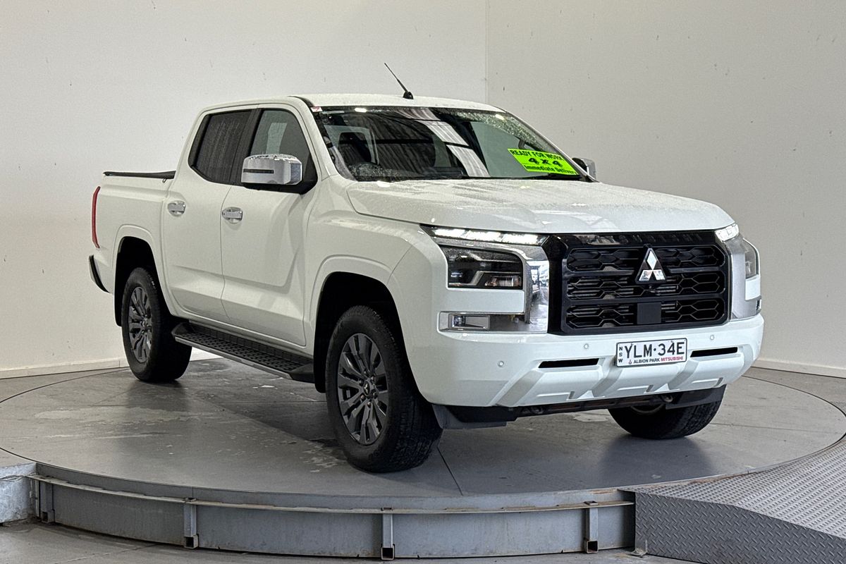 2023 Mitsubishi Triton GLS MV