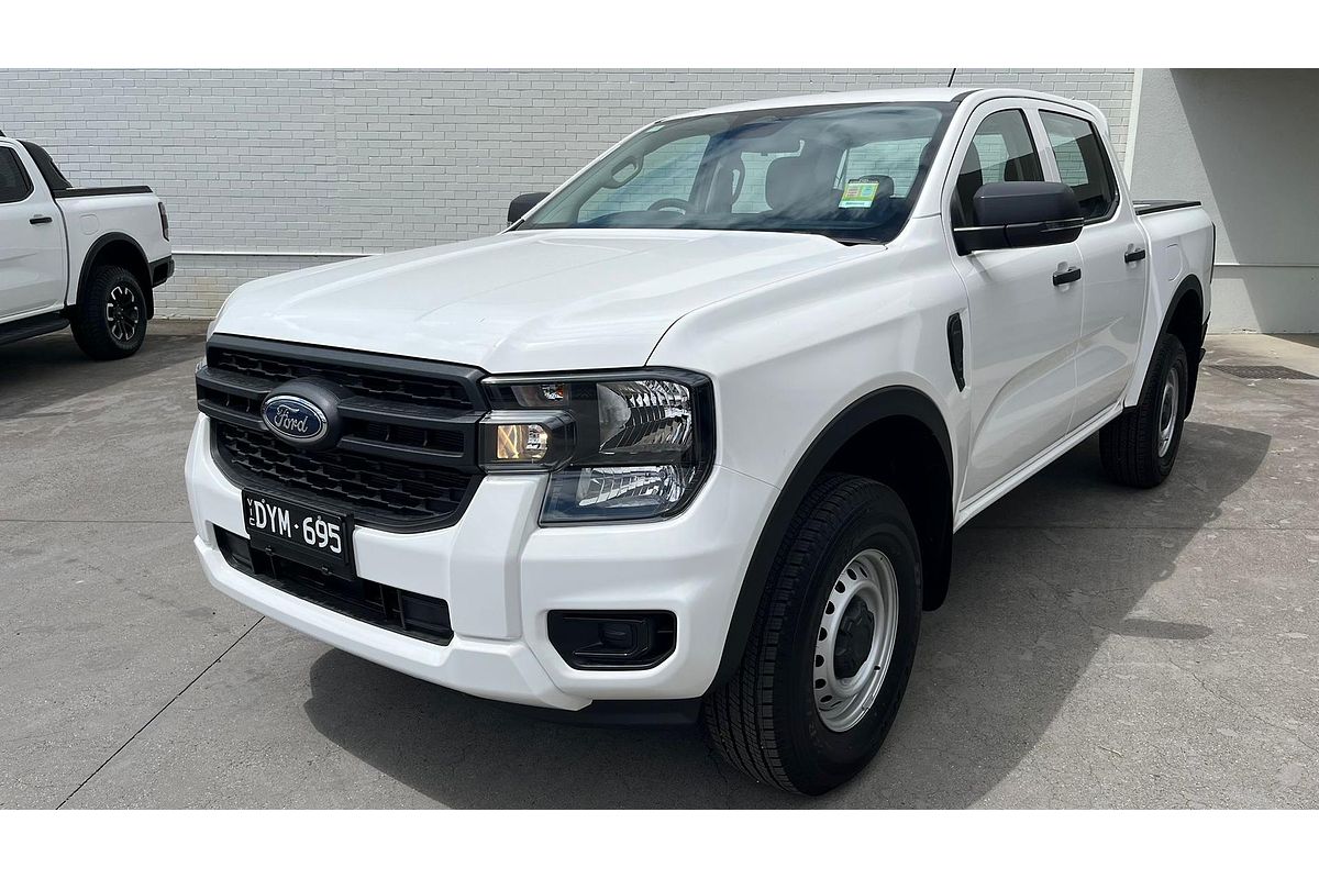 2025 Ford Ranger XL 4X4 2.0L