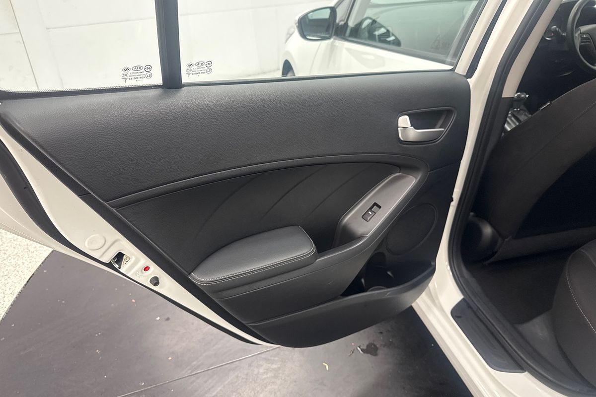 2014 Kia Cerato S YD