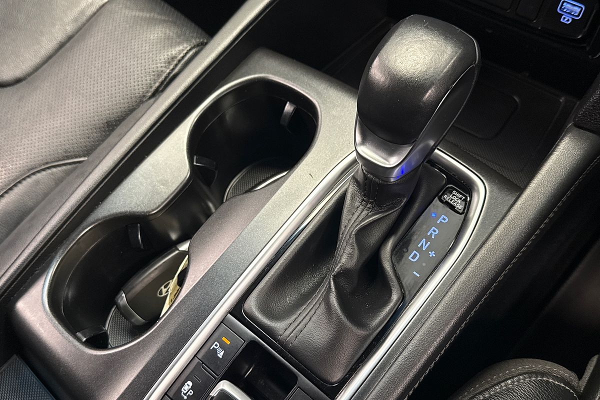 2018 Hyundai Santa Fe Highlander TM