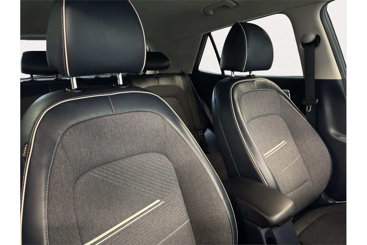 2019 Hyundai Venue Elite QX