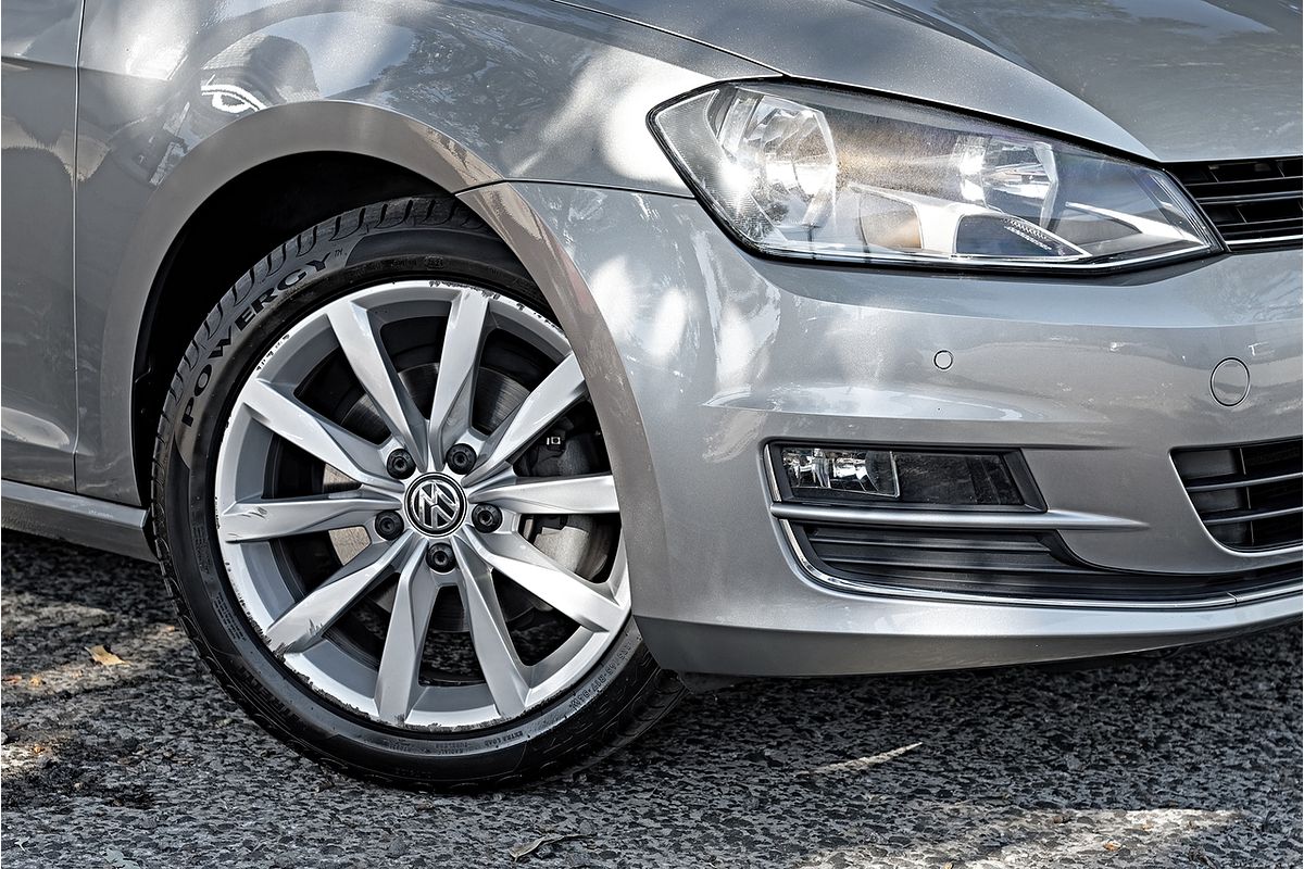 2013 Volkswagen Golf 103TSI Highline 7