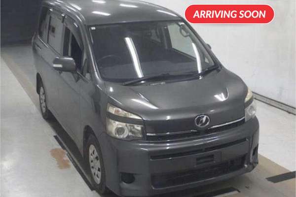 2013 Toyota Voxy X-L Edition Welcab 4WD