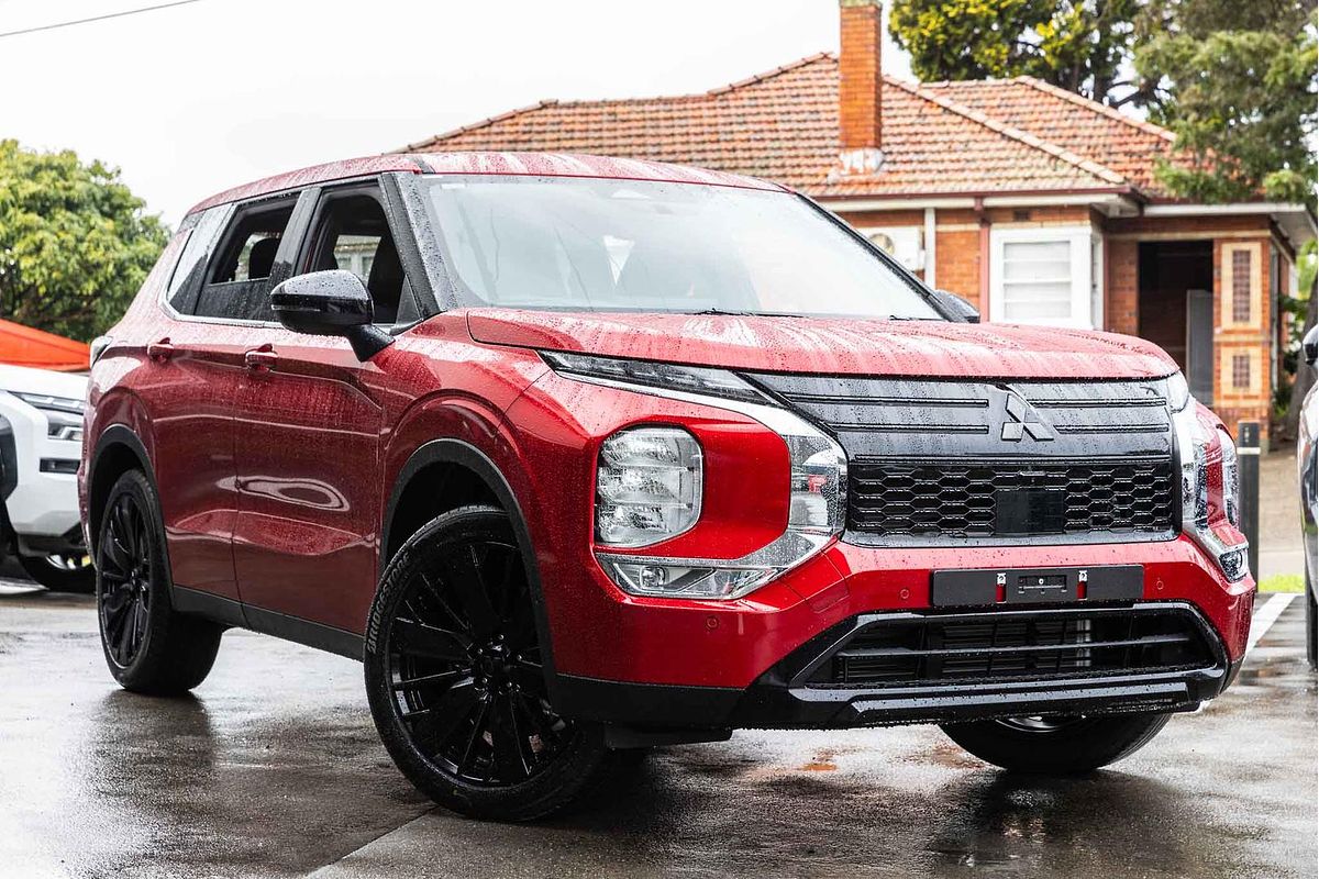 2026 Mitsubishi Outlander Black Edition ZM