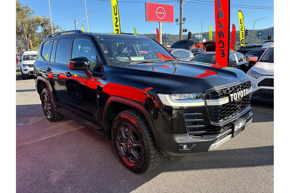 2021 Toyota Landcruiser GR Sport FJA300R