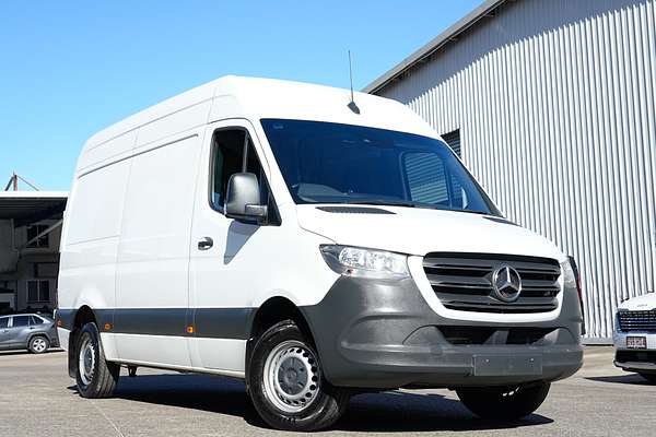 2023 Mercedes-Benz Sprinter 315CDI VS30 MWB Low Roof