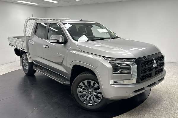 2025 Mitsubishi MV