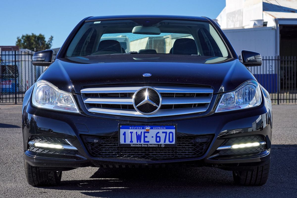 2013 Mercedes-Benz C-Class C200 BlueEFFICIENCY W204