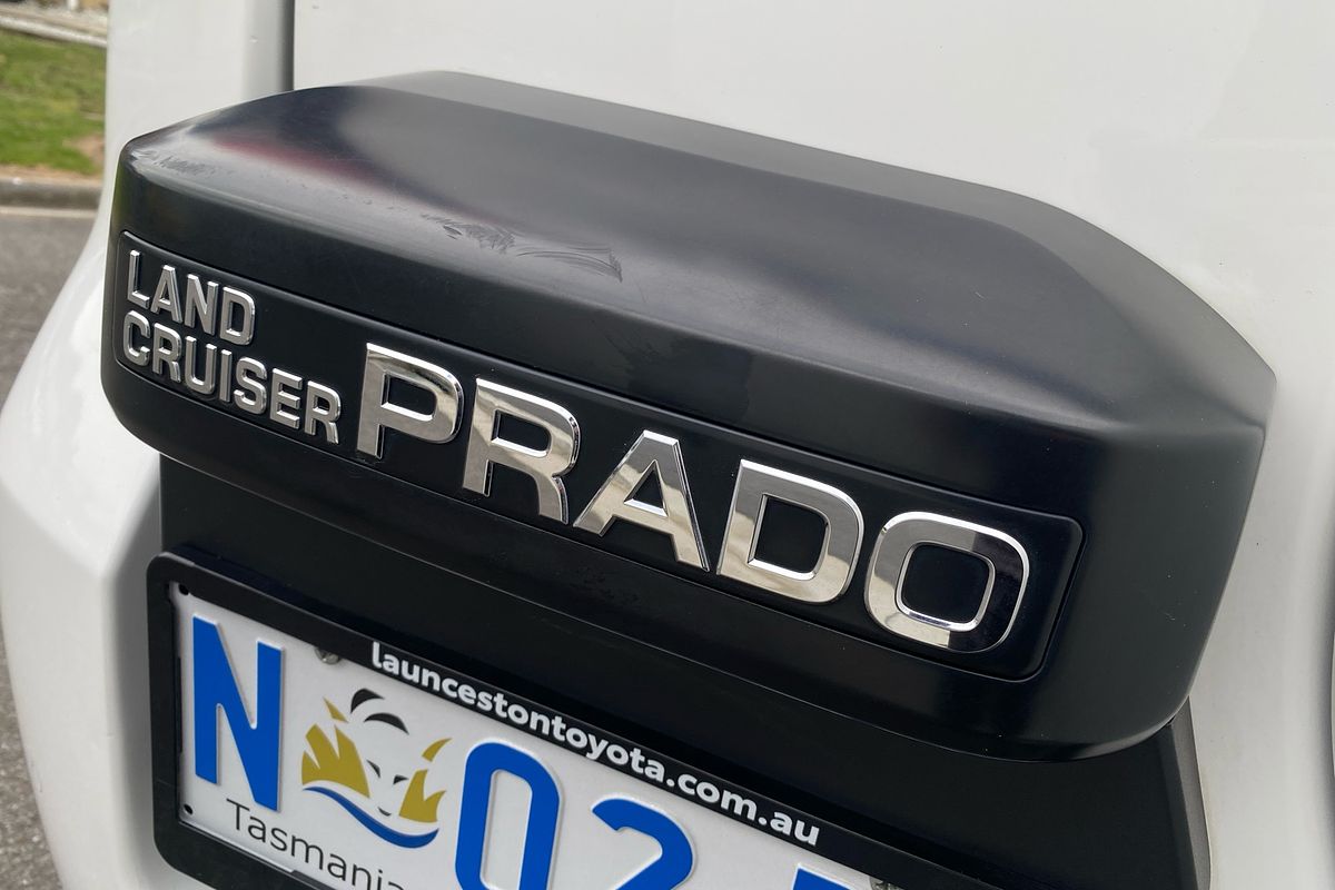 Prado GXL 2.8L T Diesel Automatic Wagon 4277430 005