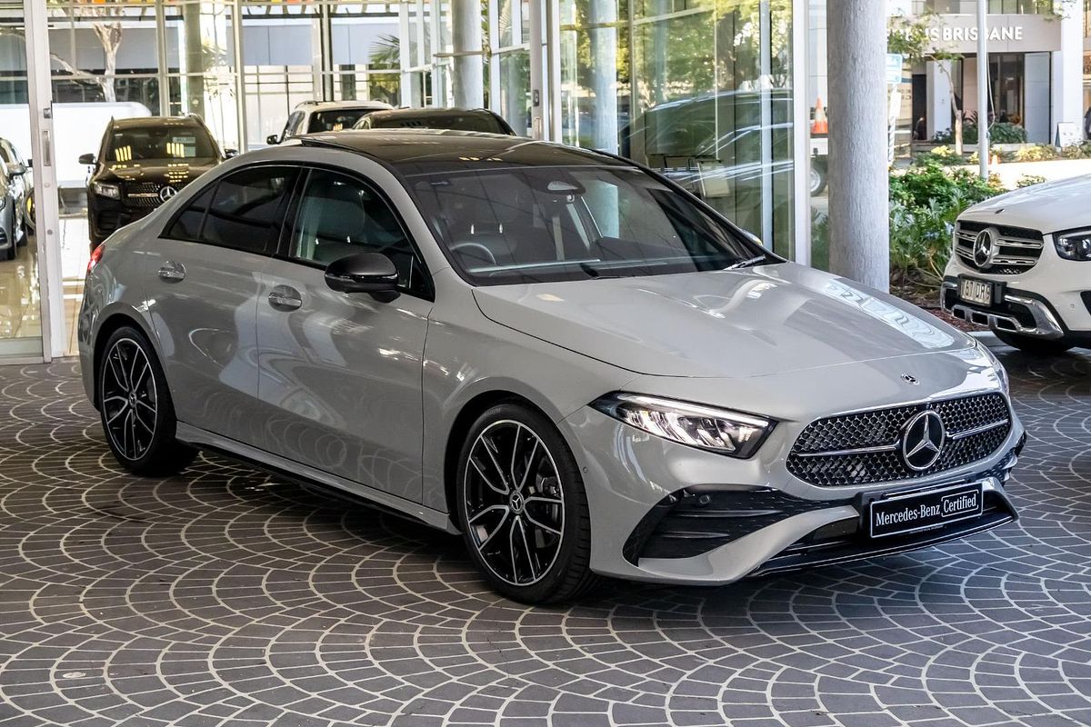 V177 806MY A200 Special Ed SED DUAL 7sp 1.3T