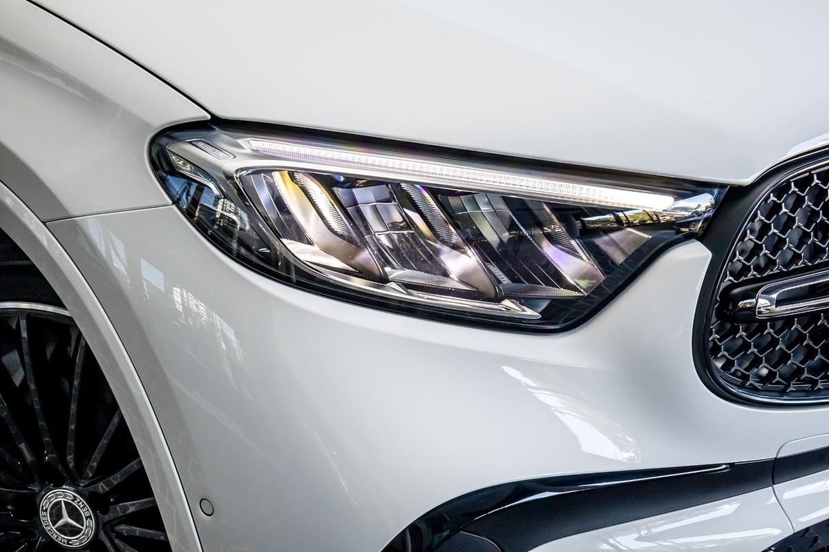 C254 806+056MY GLC300 CPE 9G 9 sp 2.0T/17kW