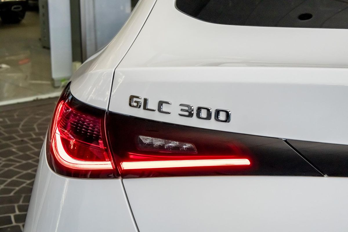 C254 806+056MY GLC300 CPE 9G 9 sp 2.0T/17kW