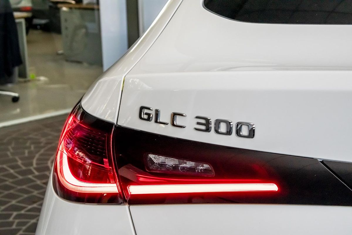C254 806MY GLC300 CPE 9G 9sp 2 0T/17kW