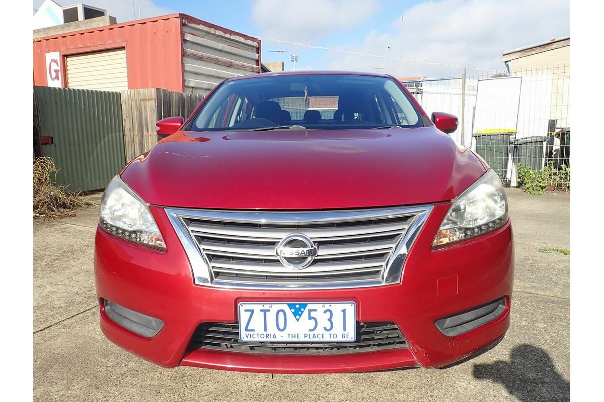 2013 Nissan Pulsar ST B17