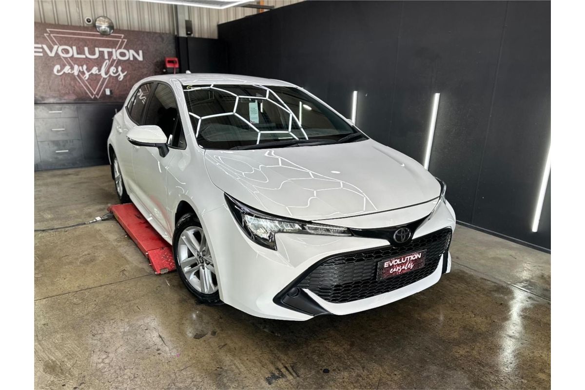 2020 Toyota Corolla ASCENT SPORT MZEA12R