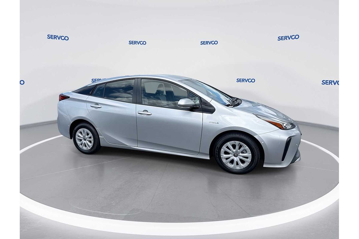 2020 Toyota Prius LE