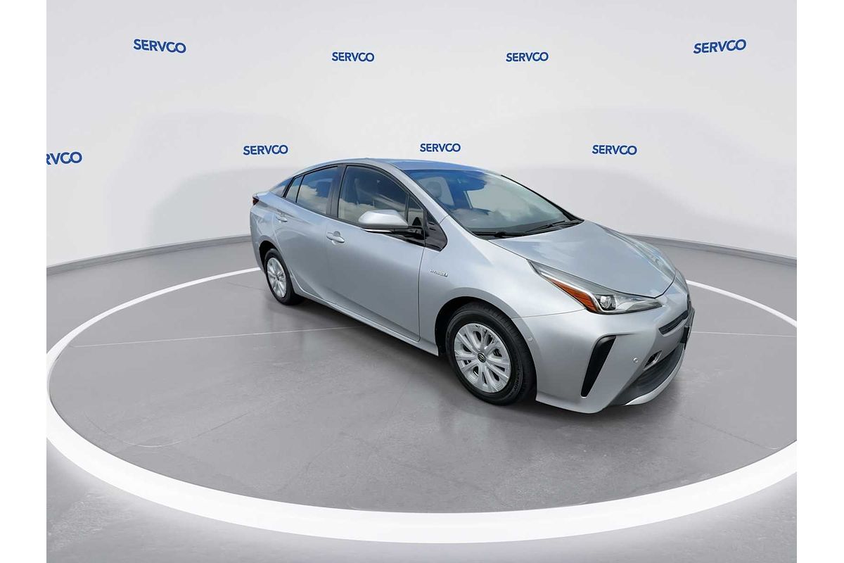 2020 Toyota Prius LE