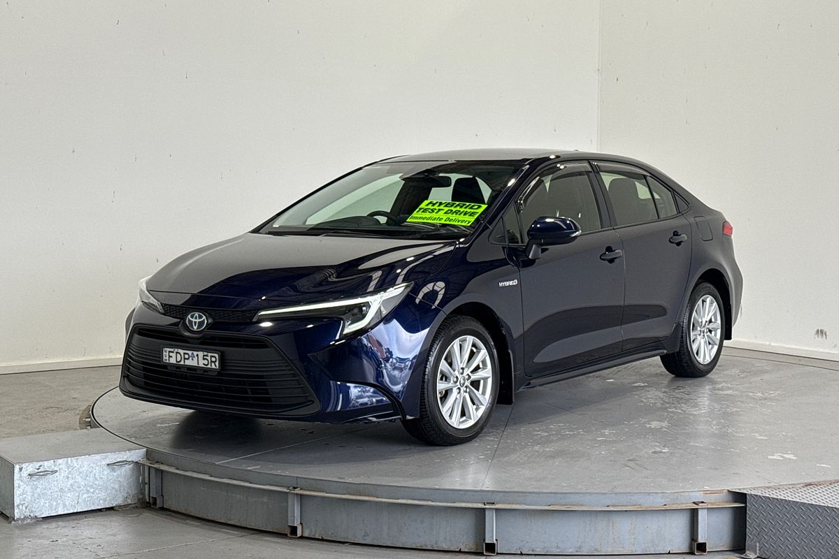 2023 Toyota Corolla Ascent Sport Hybrid ZWE219R