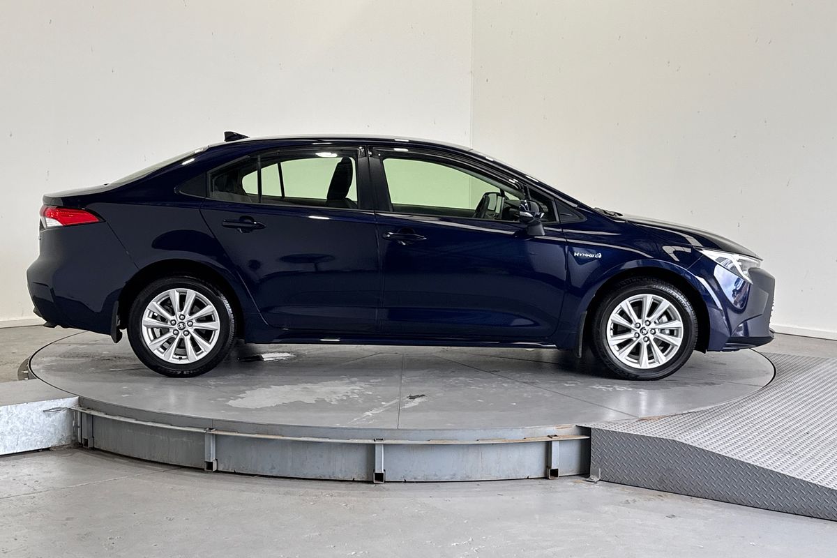 2023 Toyota Corolla Ascent Sport Hybrid ZWE219R