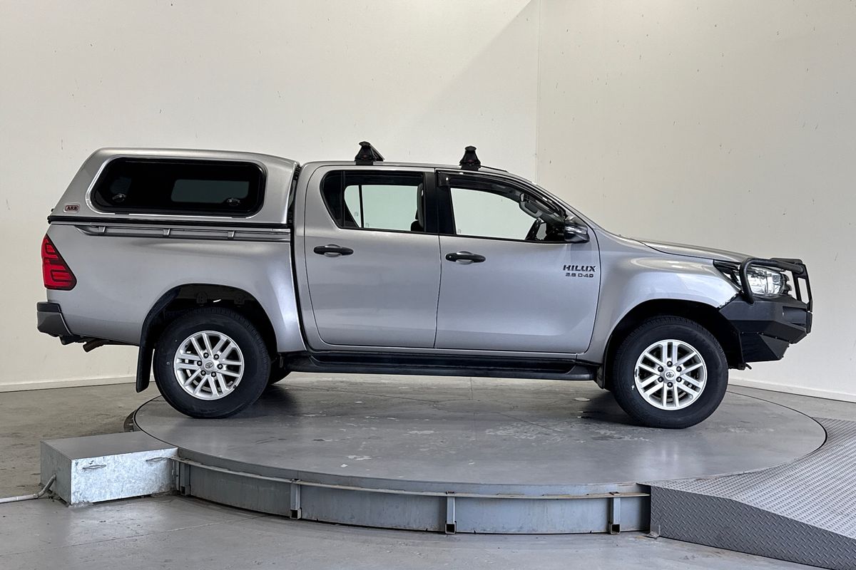 2018 Toyota Hilux SR (4x4) GUN126R MY17 4X4