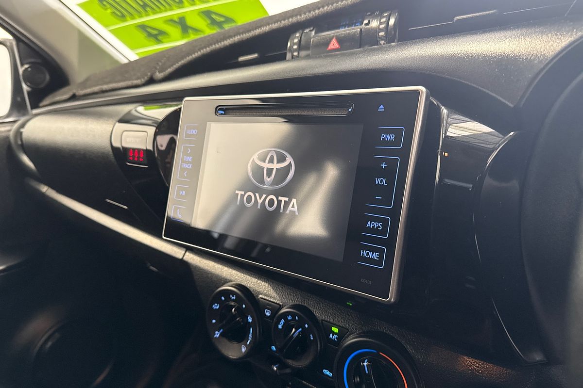 2018 Toyota Hilux SR (4x4) GUN126R MY17 4X4