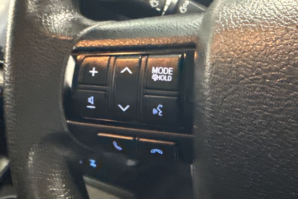 2018 Toyota Hilux SR (4x4) GUN126R MY17 4X4