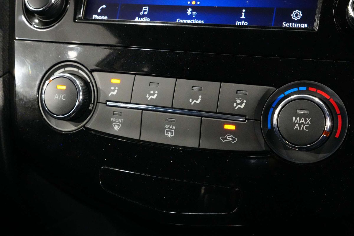 2022 Nissan X-TRAIL ST T32