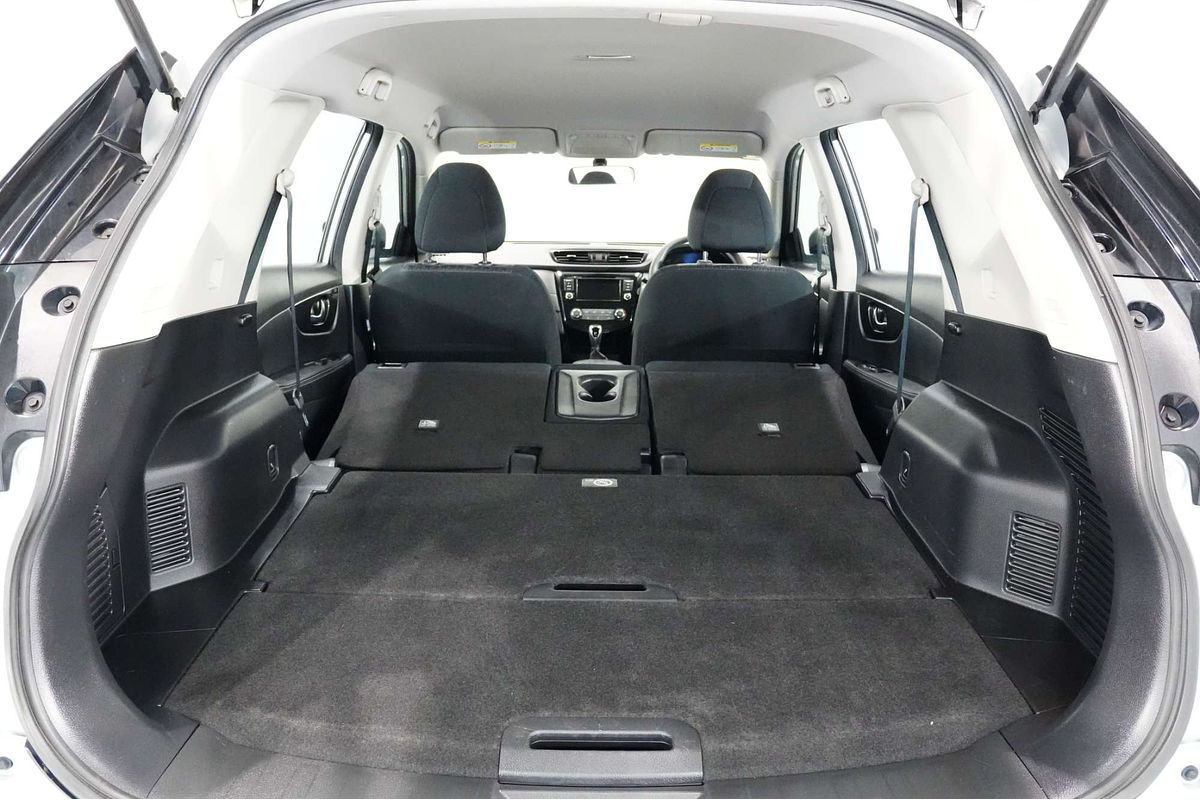 2021 Nissan X-TRAIL ST T32