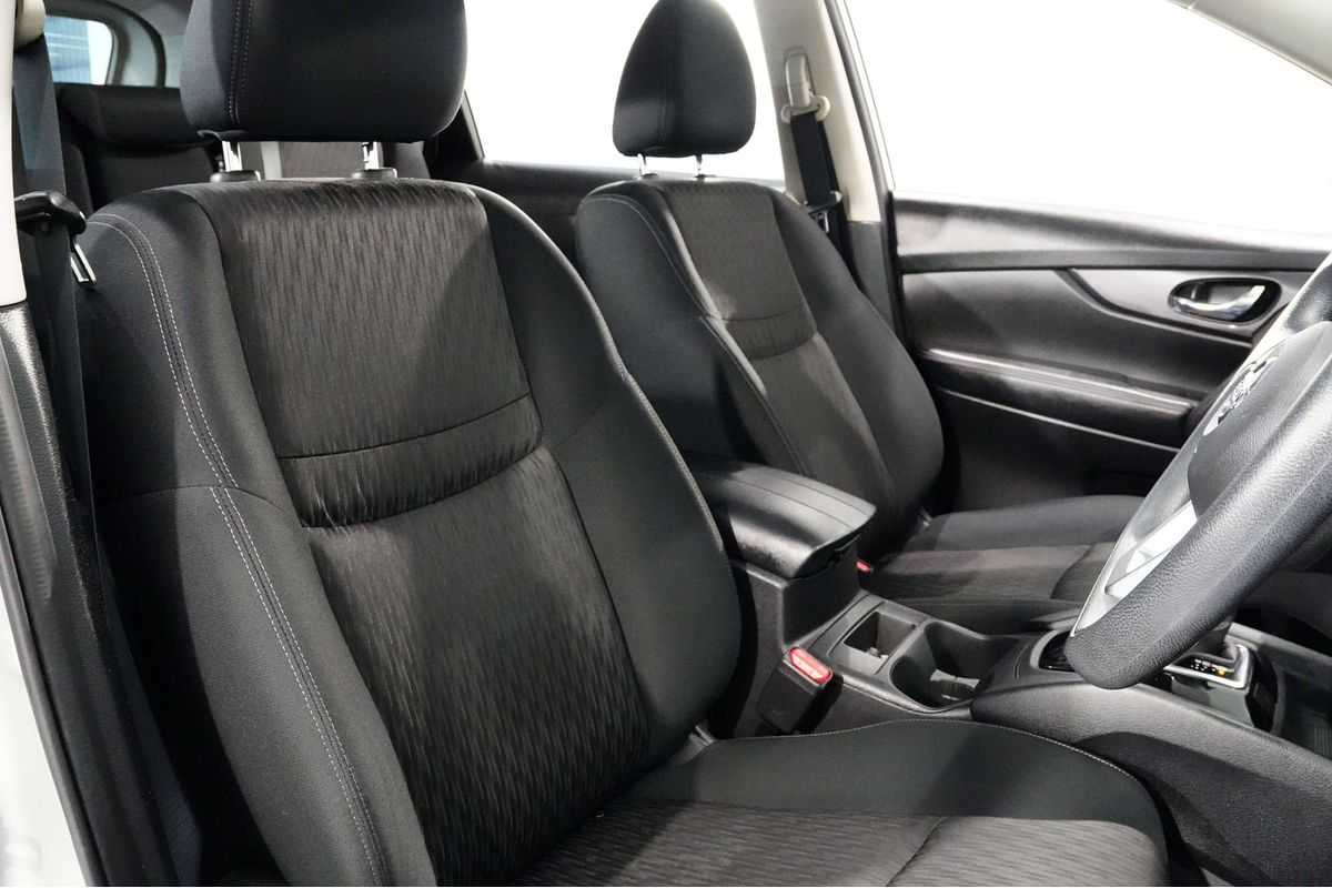 2021 Nissan X-TRAIL ST T32